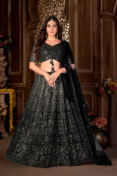 Lehenga Choli brodé à paillettes en fil de filet noir